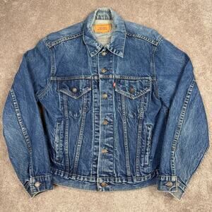 Vtg Levi's Denim Jacket Size M 42R Blue 90s Streetwear Grunge Trucker 70506-0216